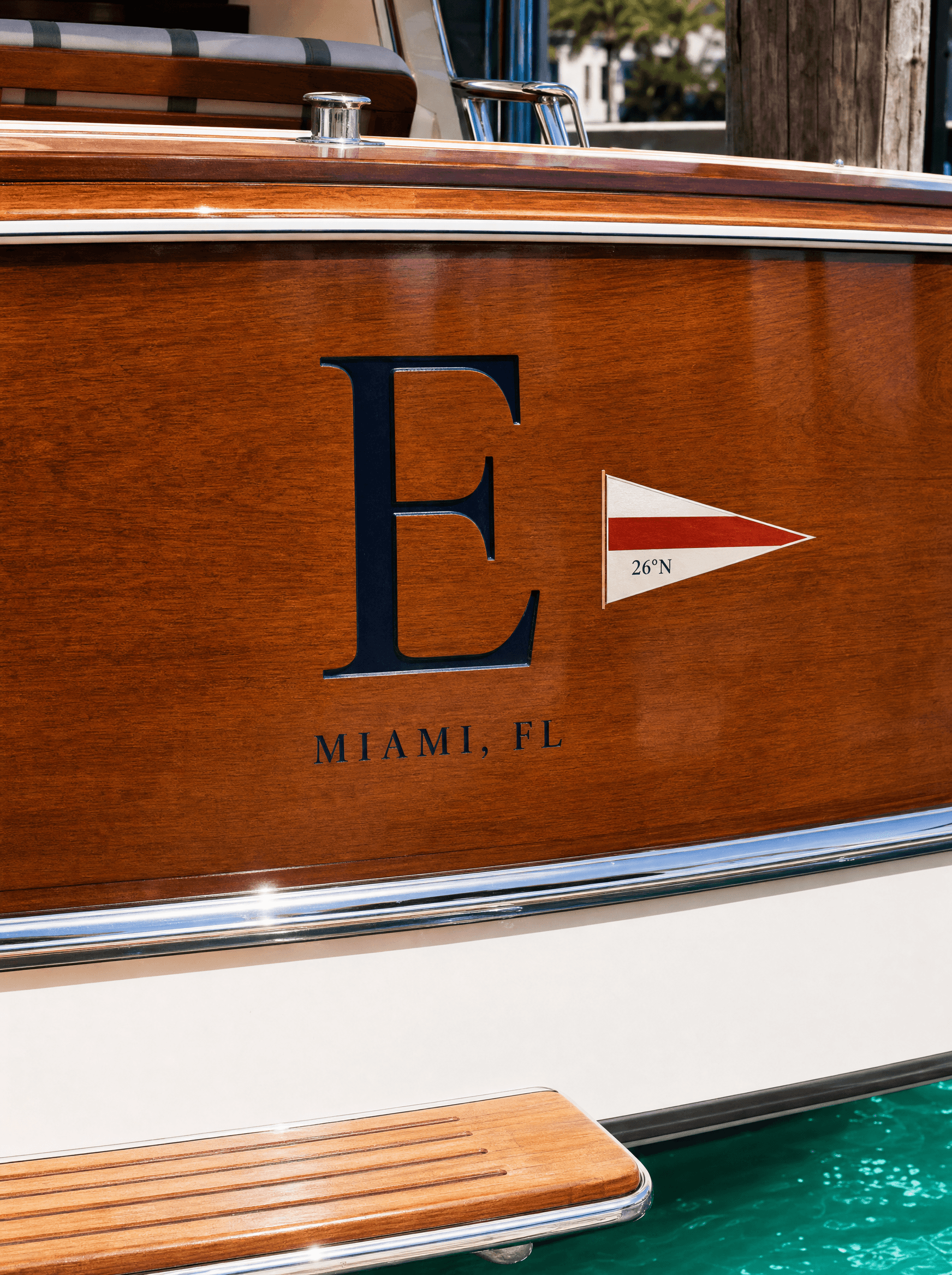 A 26 North transom carrying an engraved letter and hailing port
